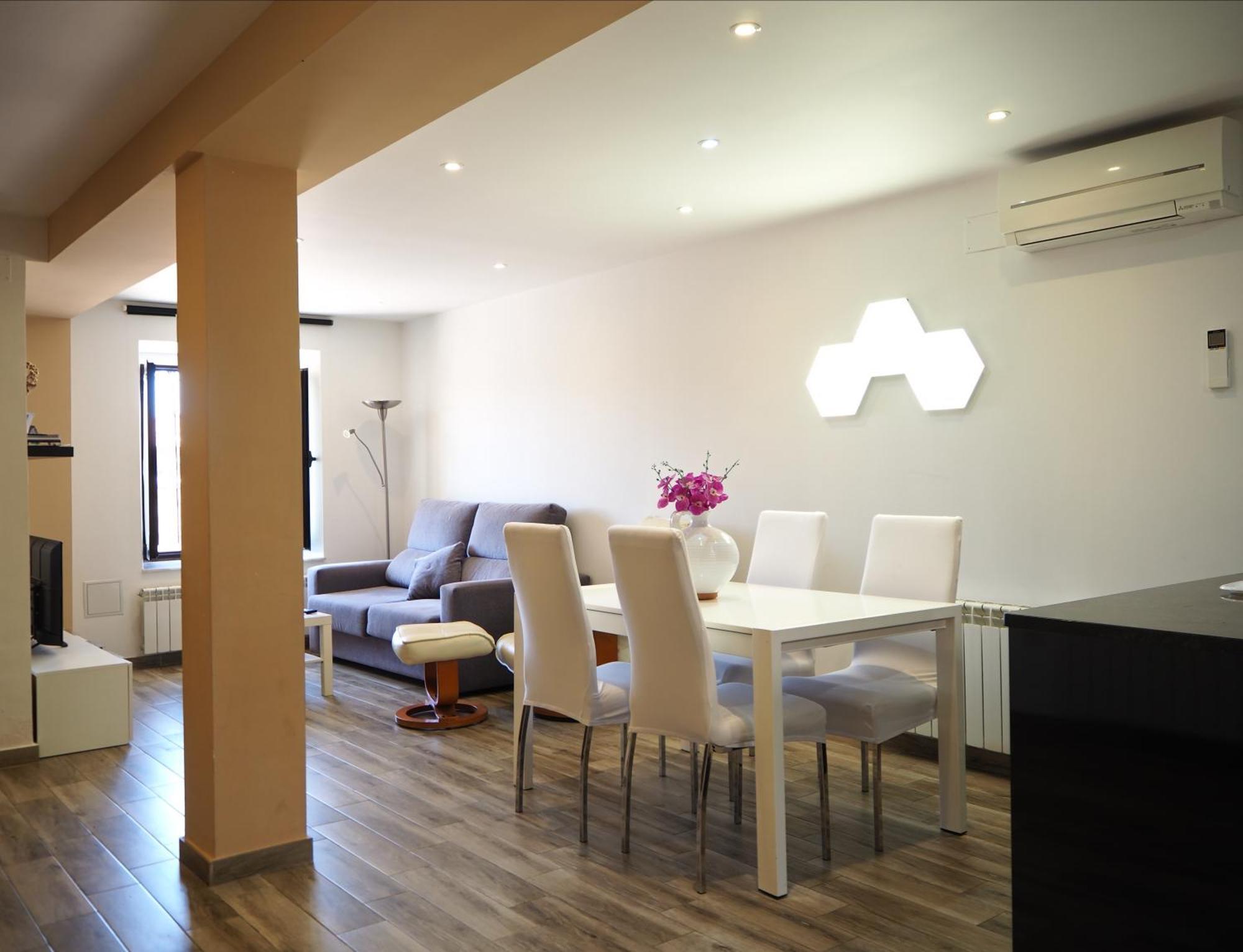 Apartamentos La Muralla 萨莫拉 外观 照片
